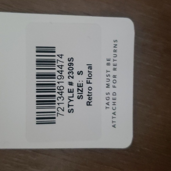 Lively Retro Floral Swimsuit - Picture 6 of 6